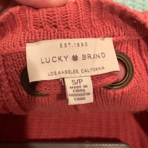 Lucky brand sweater with ties in back - Picture 4 of 4